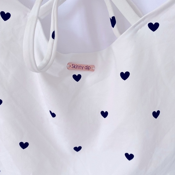 🤍SKINNY DIP🖤 one piece bathing suit in white with little black hearts . Small. - Picture 6 of 8
